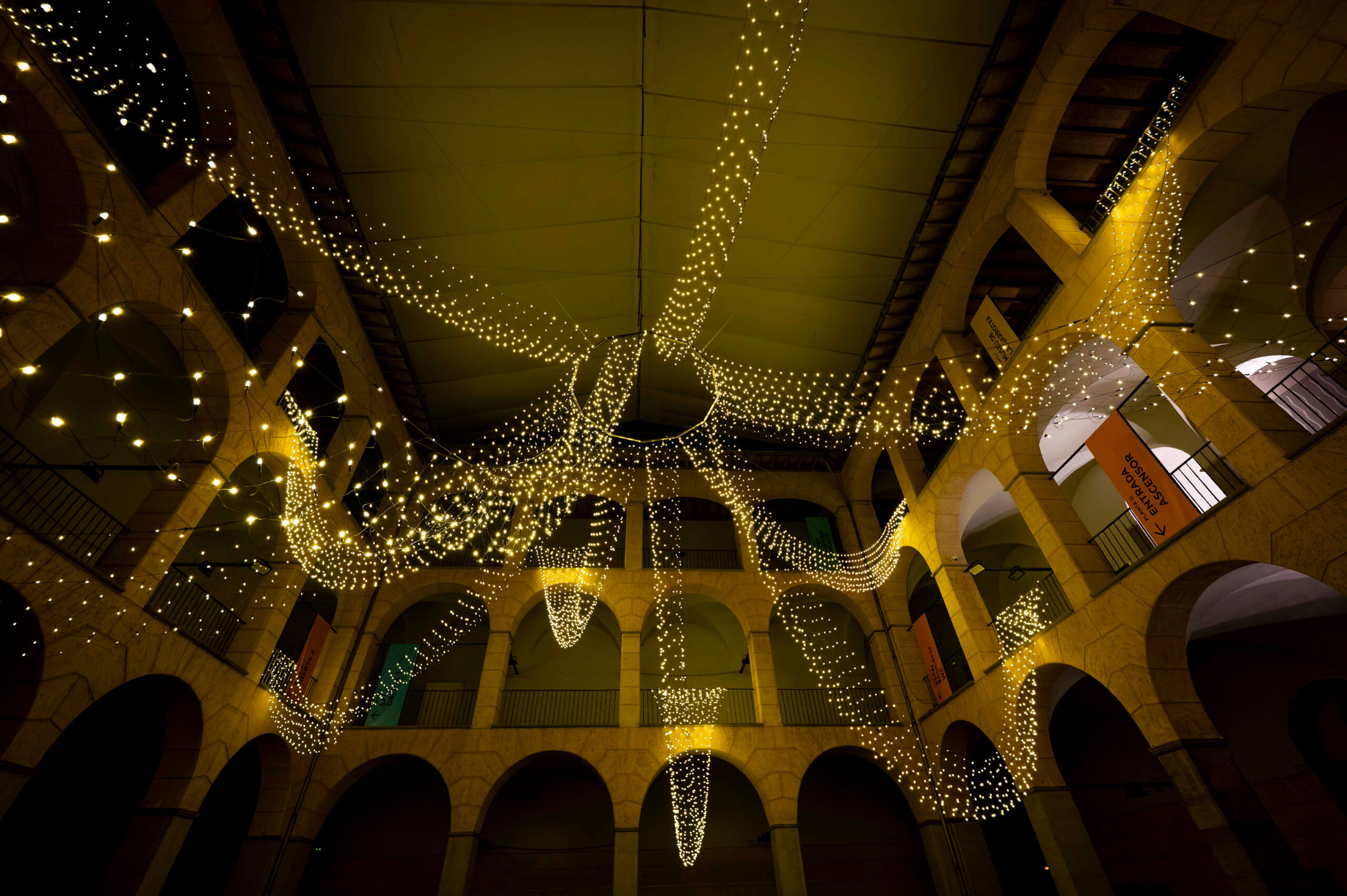 Envelat en flames – Escola Municial d’Art i Disseny de Terrassa – Lluèrnia 2025
